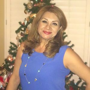 Meet your Posher, Macy